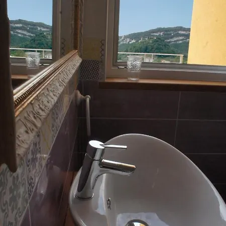 Alojamento de Turismo Rural Zenestrin *