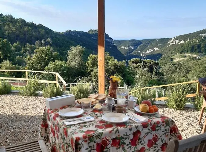 Zenestrin Vakantieboerderij