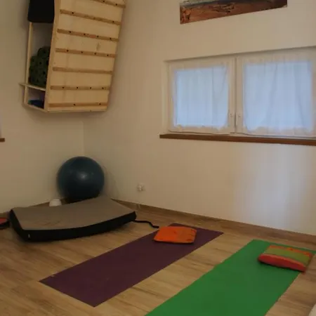 Zenestrin * اوركو فيغلينو