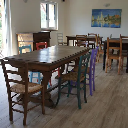 Zenestrin مزرعة للإقامة اوركو فيغلينو